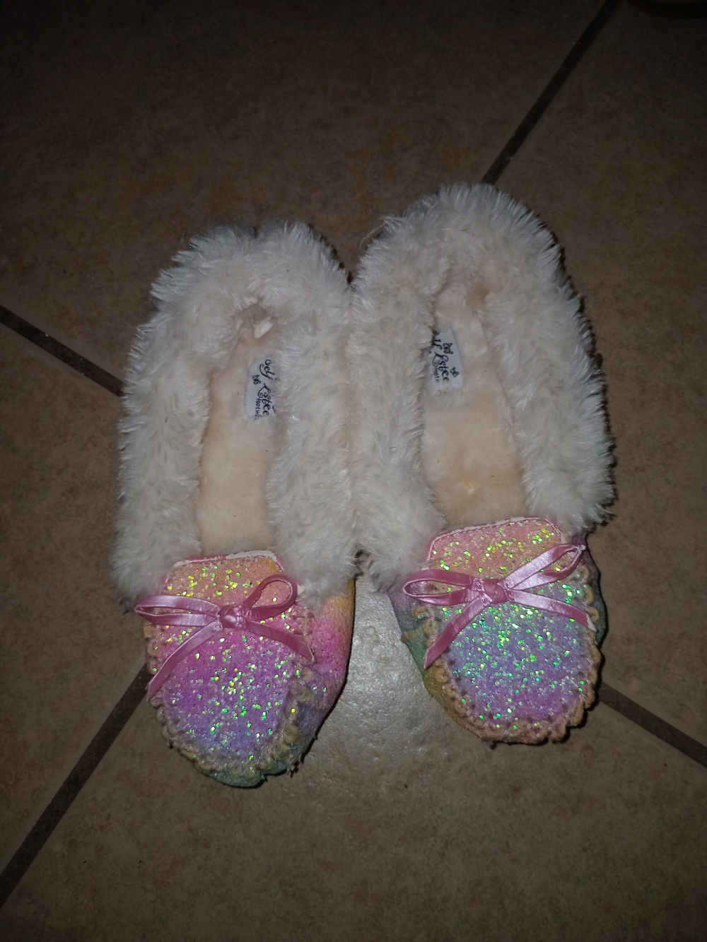 Skechers Girls Pink Glitter Faux-Fur Lined Moccasins with Rainbow Sparkle - Picture 4 of 5